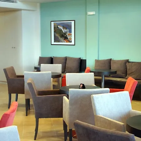 Cavos Fokidos Chiliadou (Fokida)