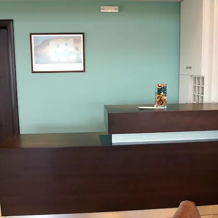 Lägenhetshotell Cavos Fokidos 3*