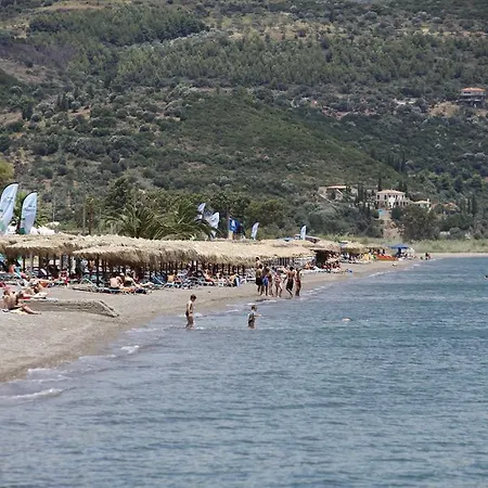 Cavos Fokidos Ξενοδοχείο με διαμερίσματα 3*